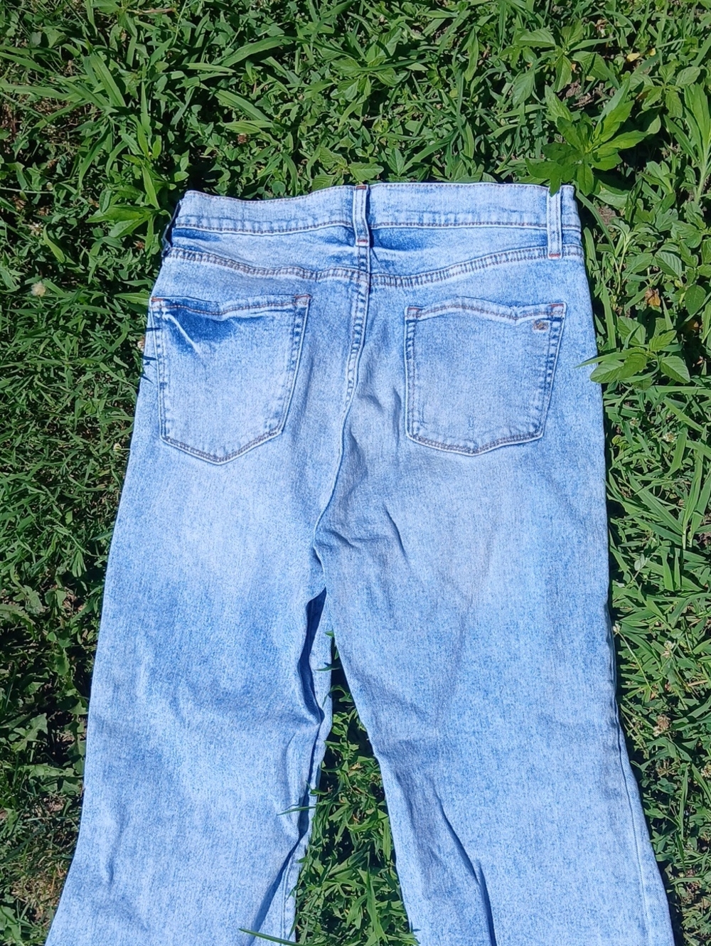 Jessica Simpson Light Wash Wide-Leg Flare Jeans - Picture 5 of 5